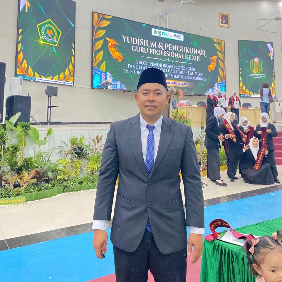 Ustadz Muhammad Syahruzi, S.Sos., Gr.